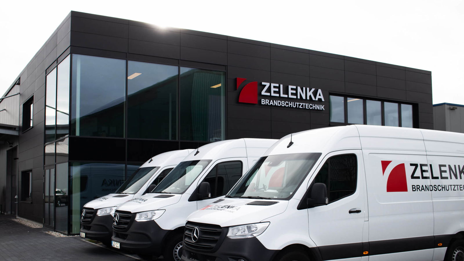 Zelenka Brandschutztechnik mit Fahrzeugen Zelenka Brandschutztechnik mit Fahrzeugen